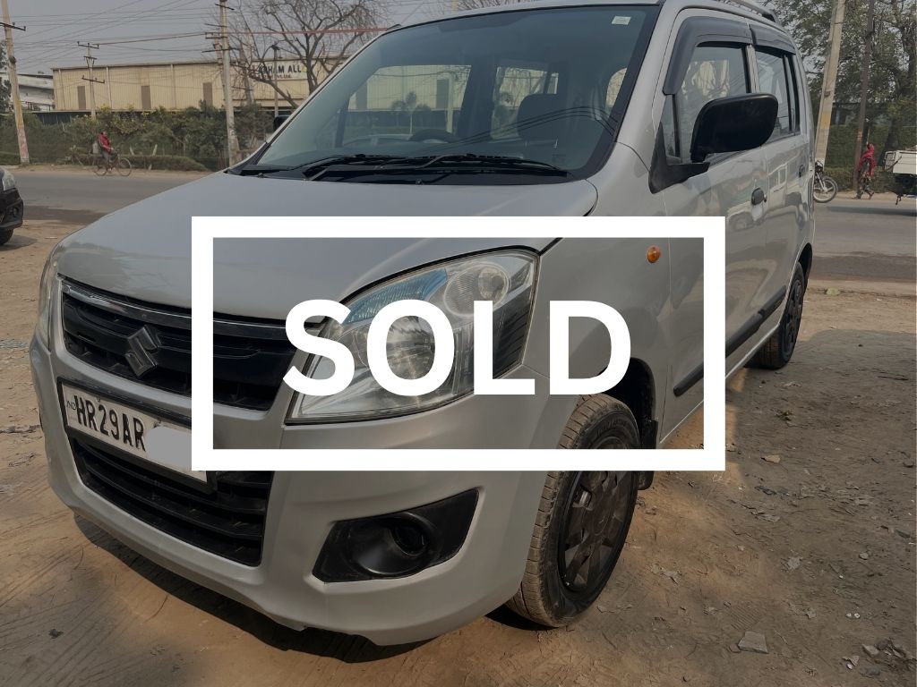 wagonr-hr29-silver-canva